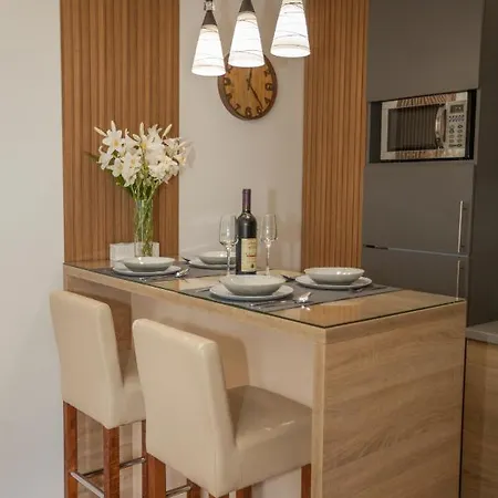 Апартаменты Apartman Lena